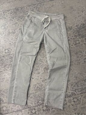 Alembika Size 0 / US 4 - 6 Gray / Silver Drawstring Jeans / Pants | EUC